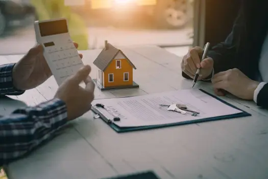 10+ Factors to consider when choosing a Builder